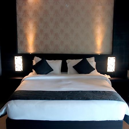 Hotel Grand Tizu Dimāpur Dış mekan fotoğraf