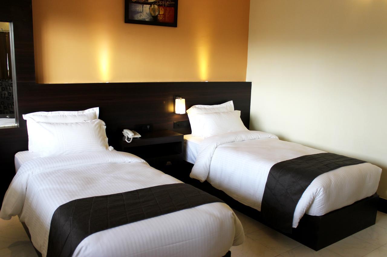 Hotel Grand Tizu Dimāpur Dış mekan fotoğraf